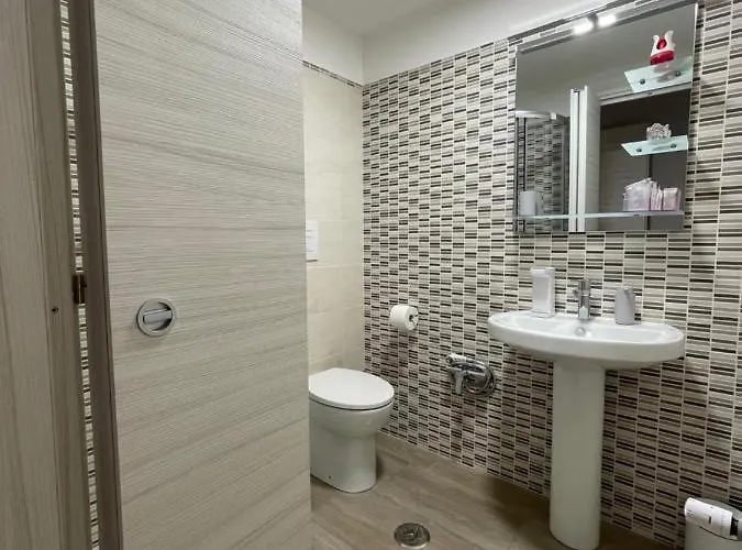 Alojamento de Acomodação e Pequeno-almoço Mini - Enrico Fermi