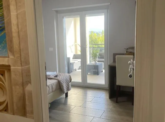 Mini - Enrico Fermi Alojamento de Acomodação e Pequeno-almoço 3*